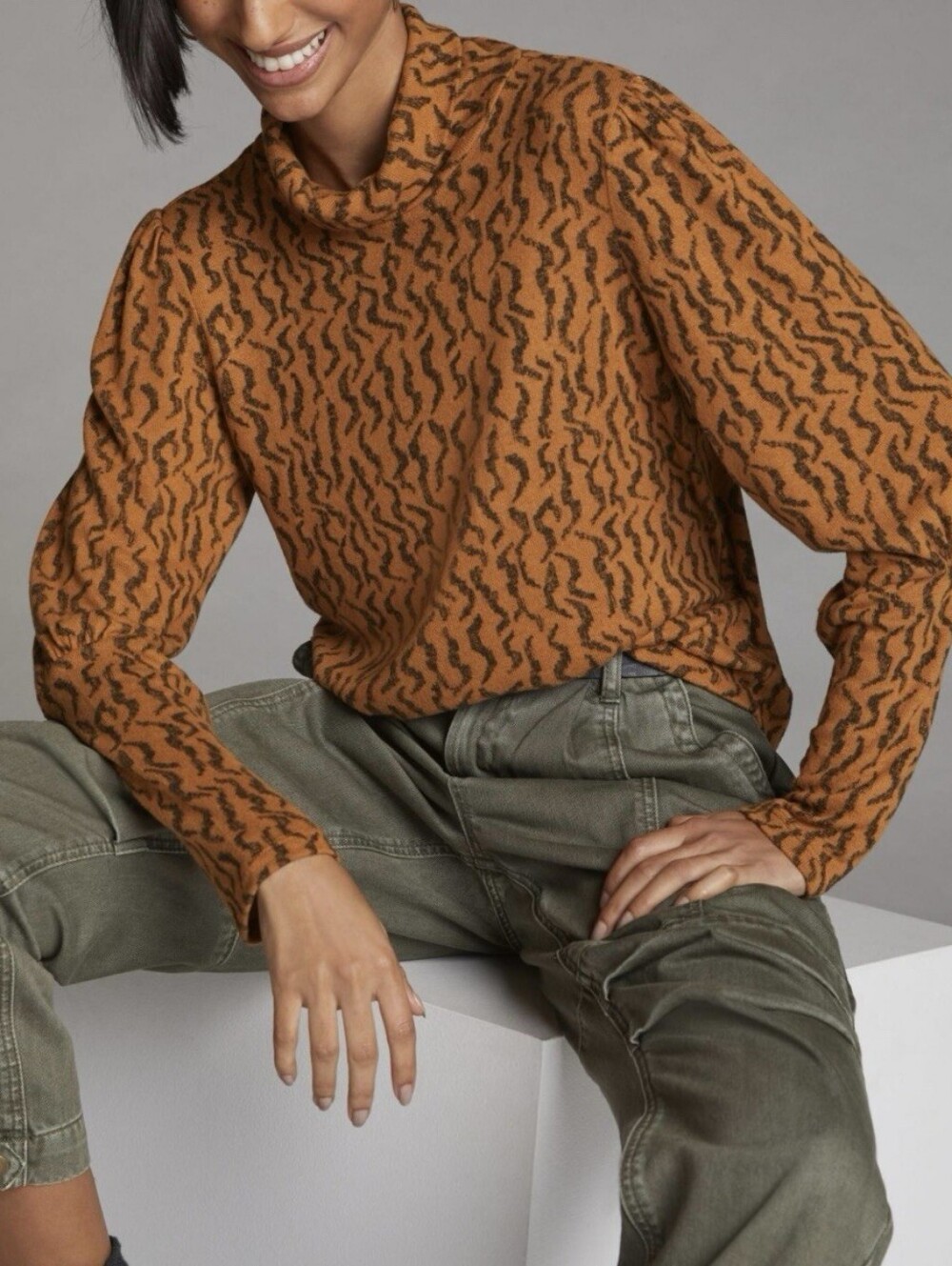 Anthropologie Puff Sleeve Animal Print Turtleneck Sweater Brown Size XS